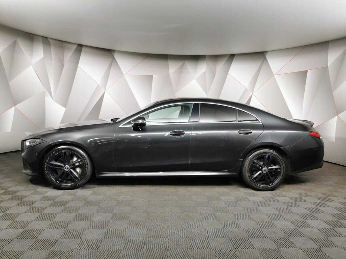 Mercedes-Benz CLS с пробегом — 2018 год. Фото: #4