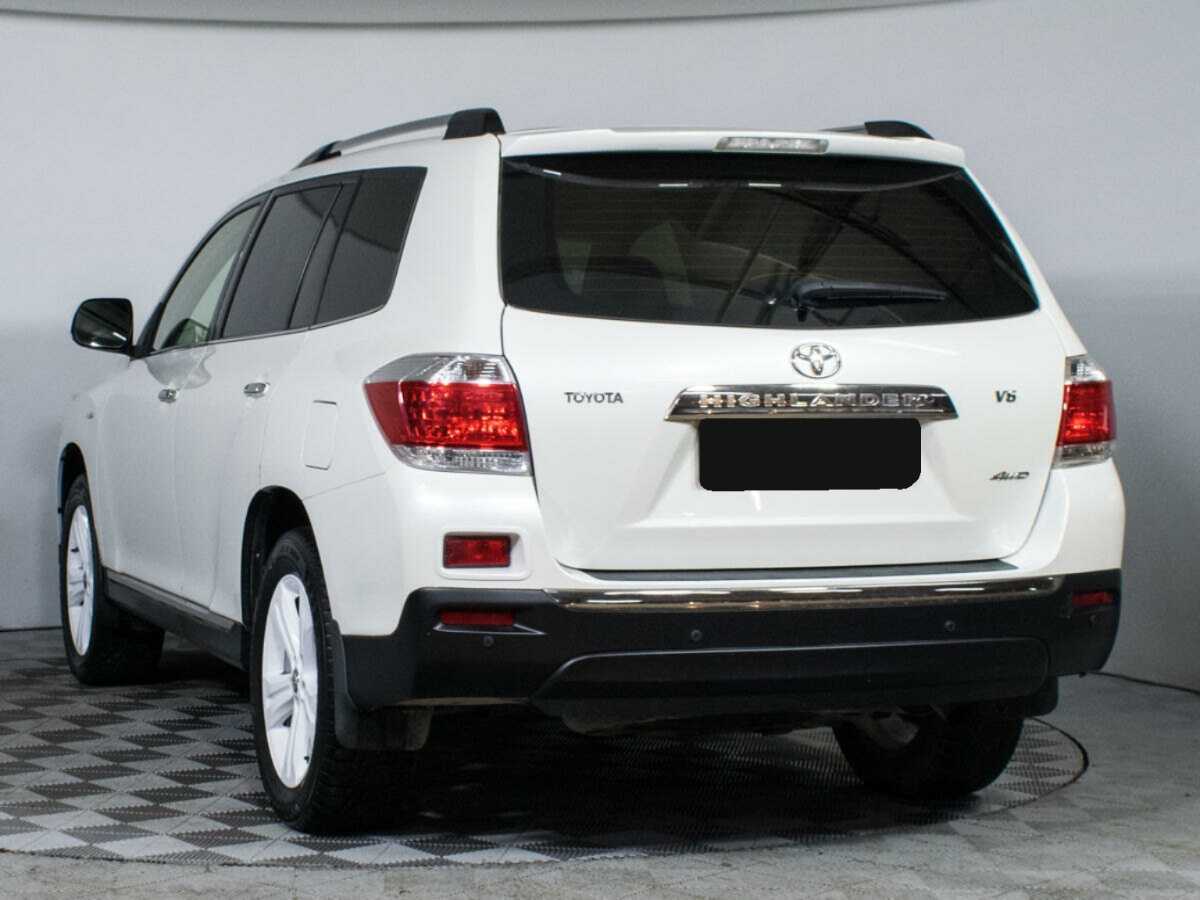 Toyota Highlander с пробегом — 2012 год. Фото: #5