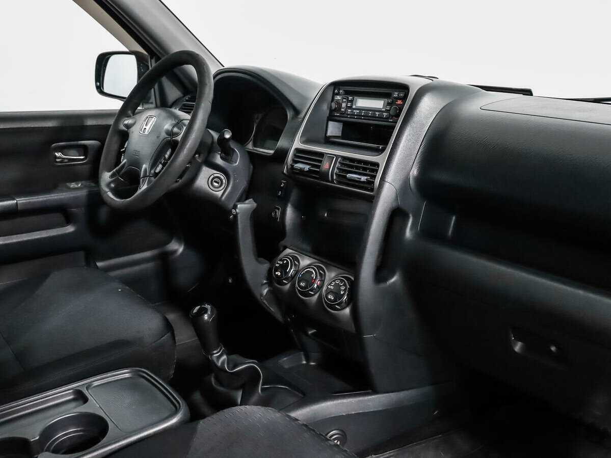 Honda CR-V с пробегом — 2006 год. Фото: #10