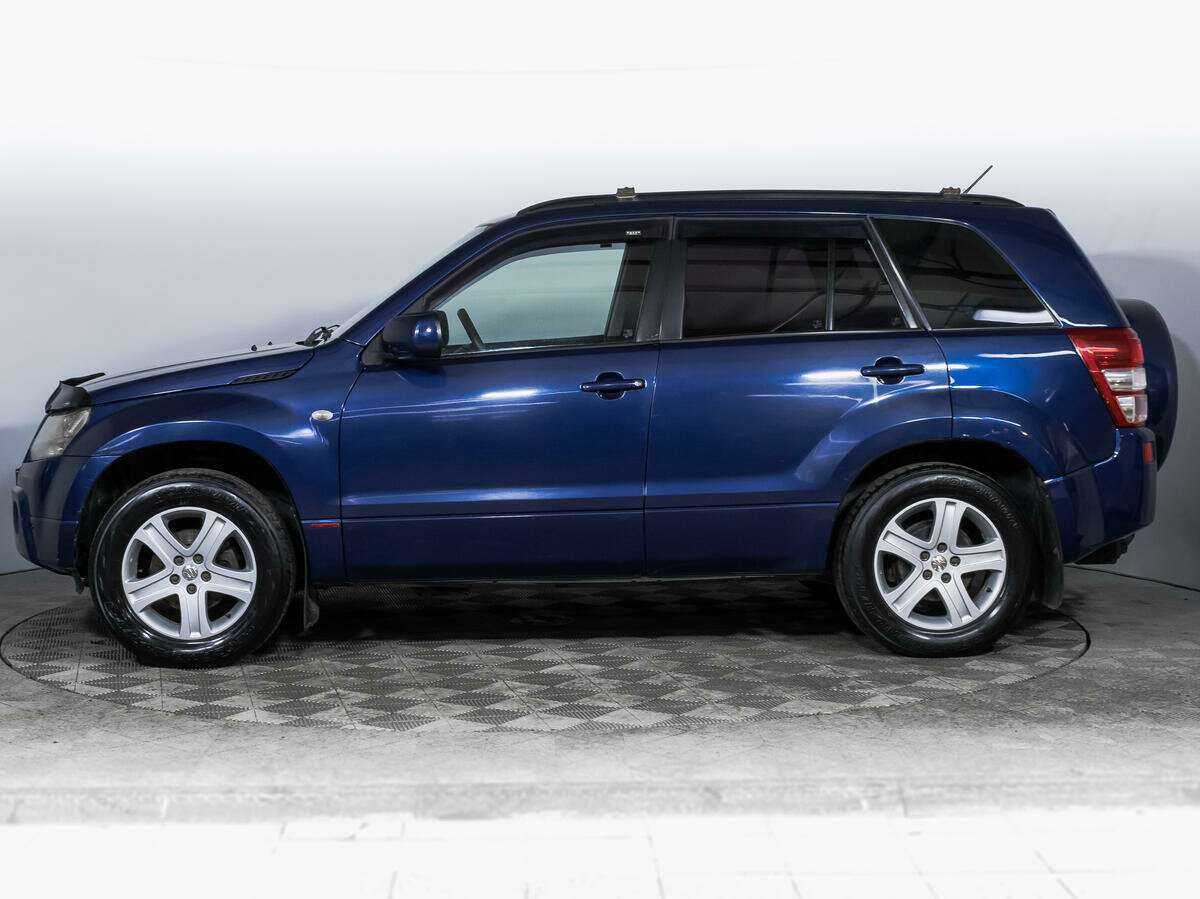 Suzuki Grand Vitara с пробегом — 2005 год. Фото: #7