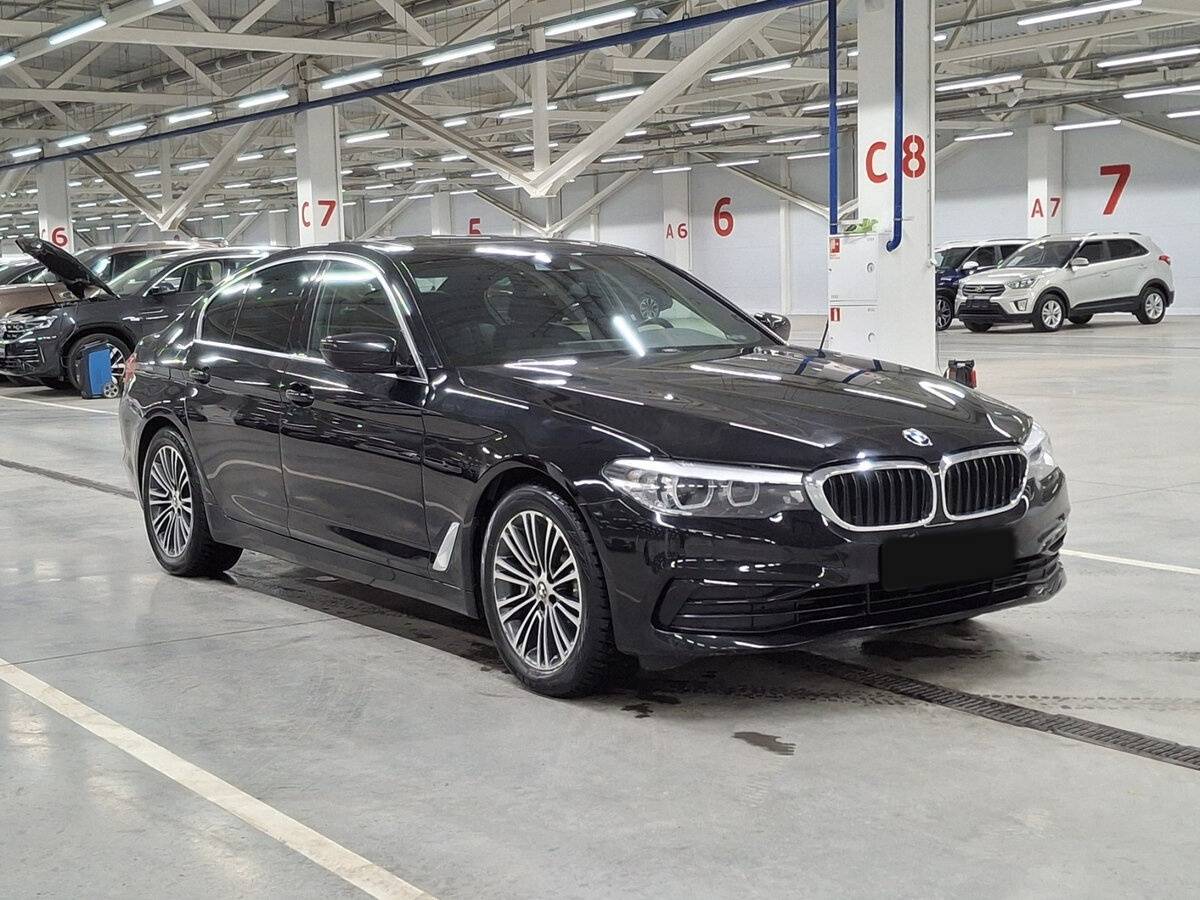 BMW 5 серии с пробегом — 2019 год. Фото: #2