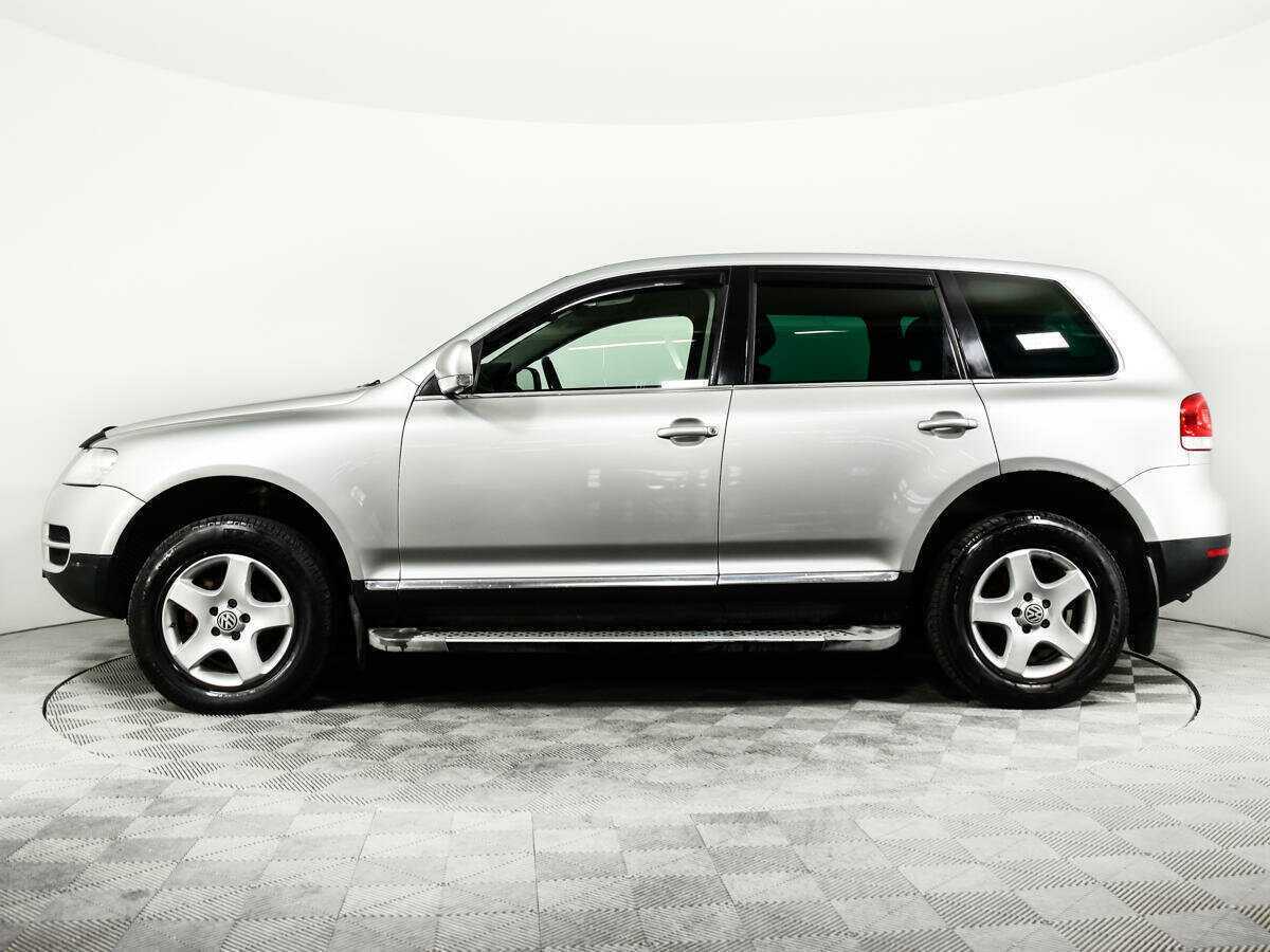 Volkswagen Touareg с пробегом — 2005 год. Фото: #7