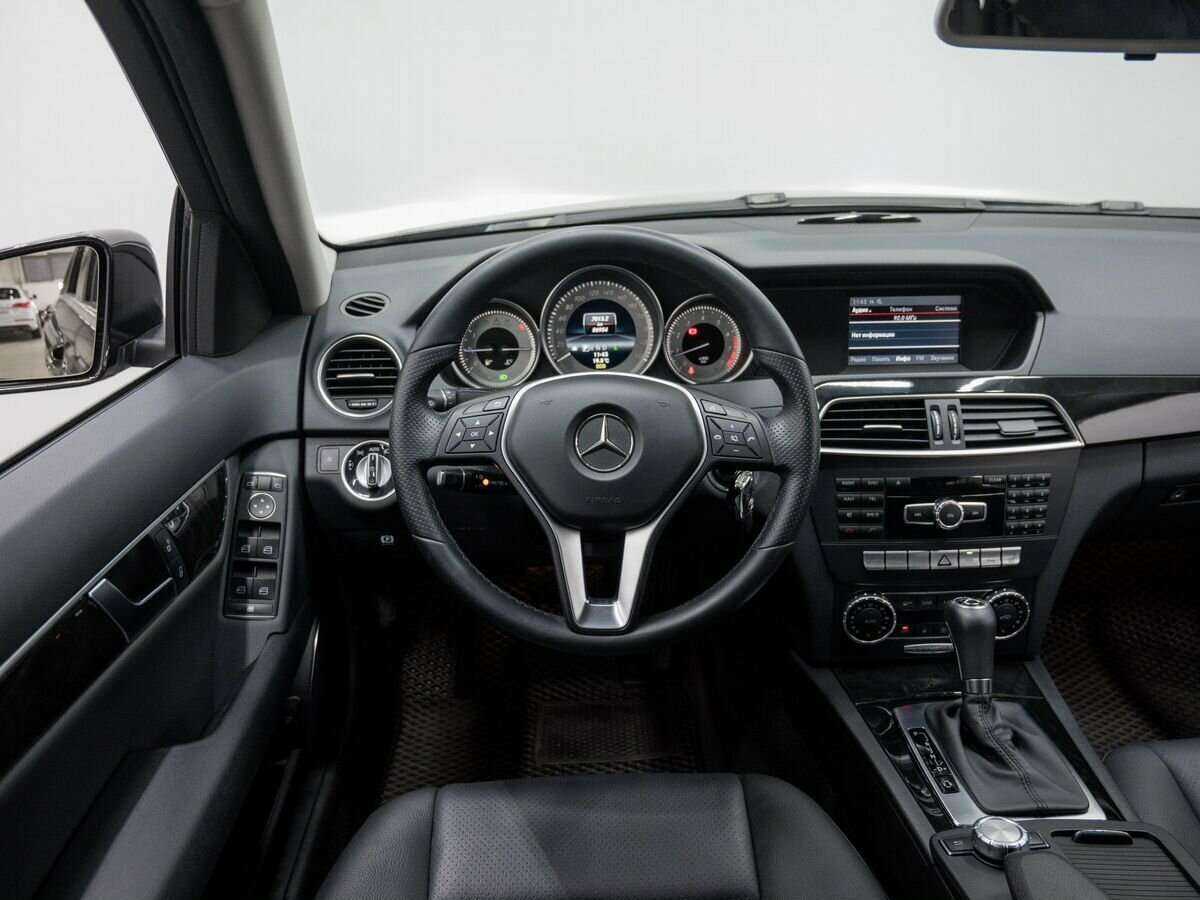 Mercedes-Benz C-Класс с пробегом — 2013 год. Фото: #10