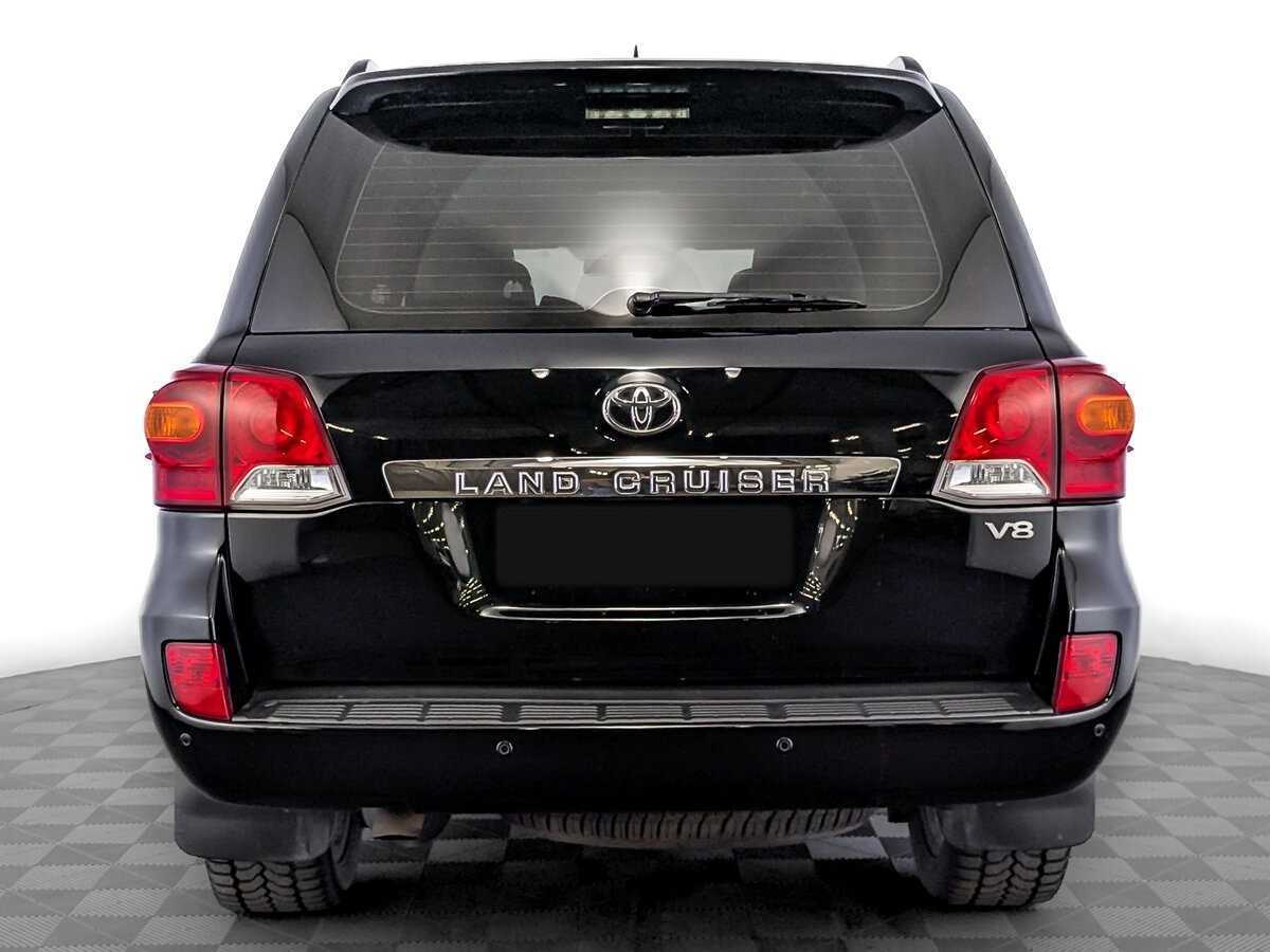 Toyota Land Cruiser с пробегом — 2015 год. Фото: #5