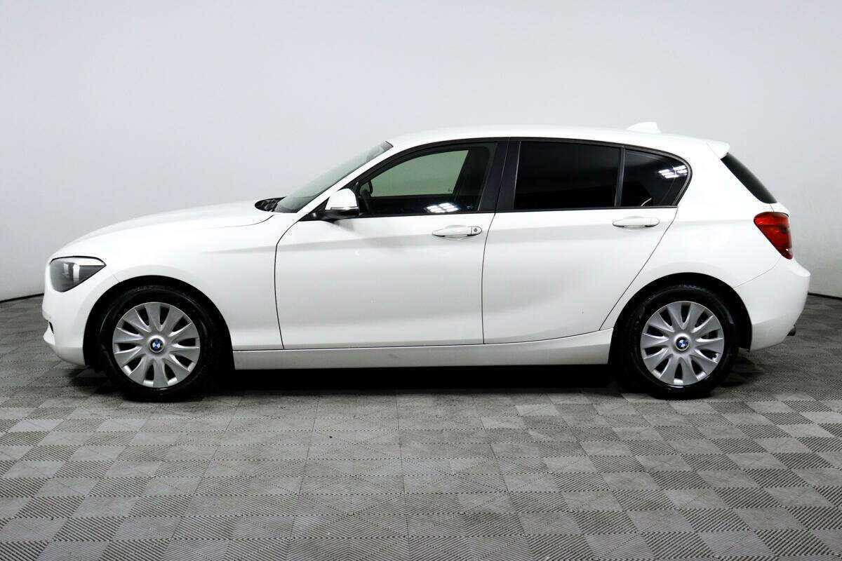 BMW 1 серии с пробегом — 2012 год. Фото: #7
