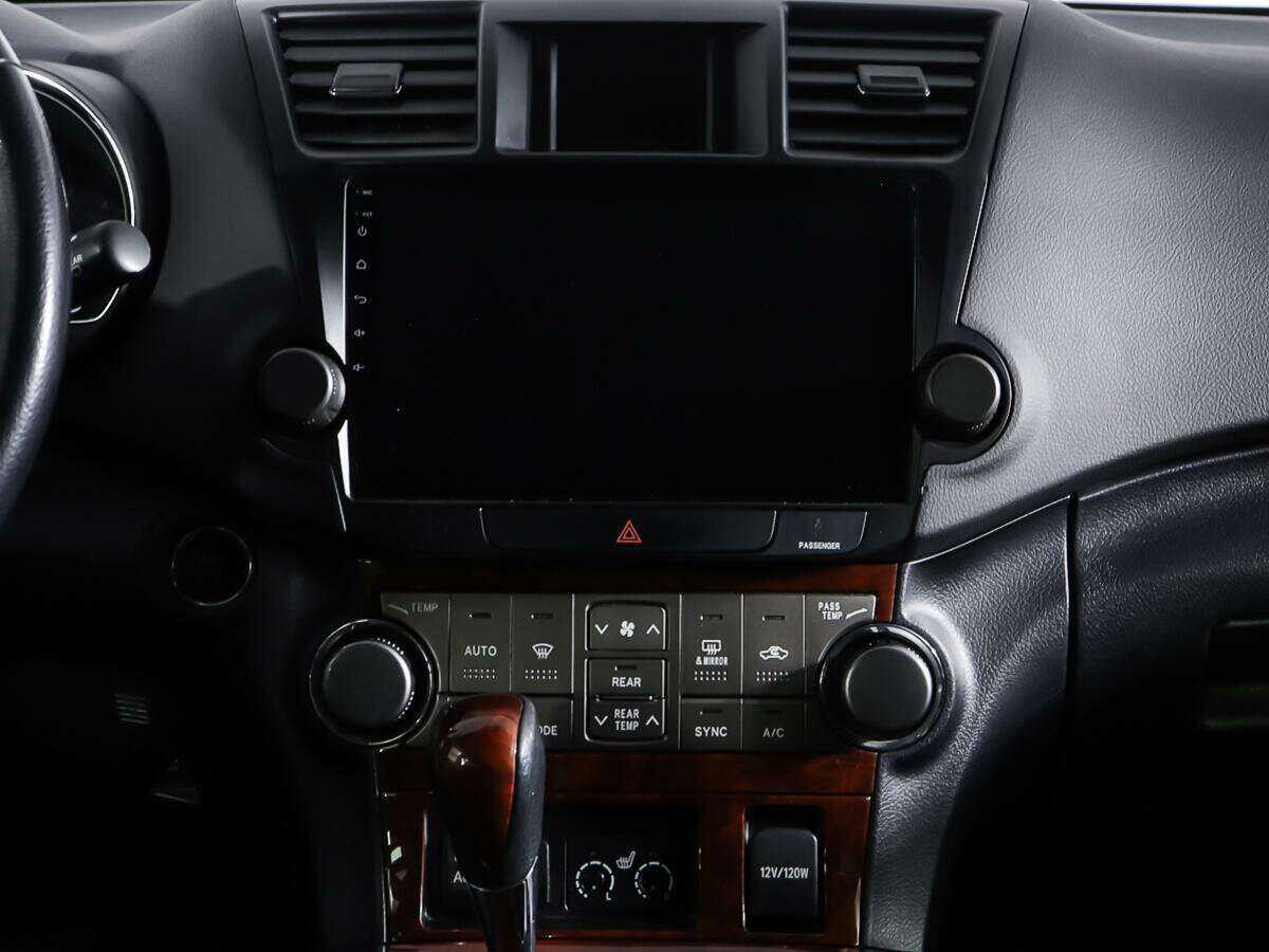 Toyota Highlander с пробегом — 2012 год. Фото: #12