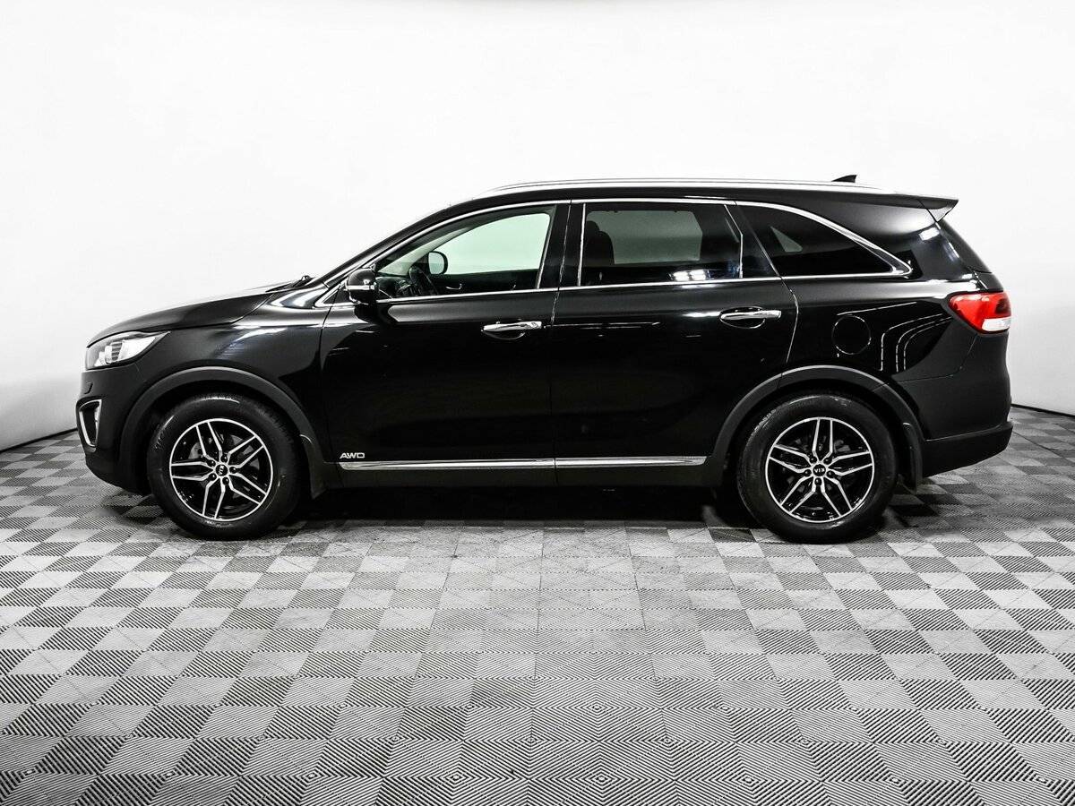 Kia Sorento с пробегом — 2017 год. Фото: #7