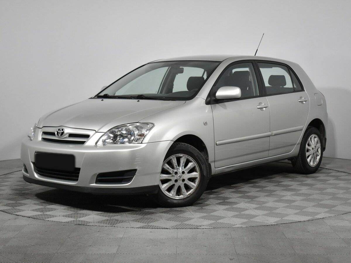 Toyota Corolla с пробегом — 2005 год. Фото: #0