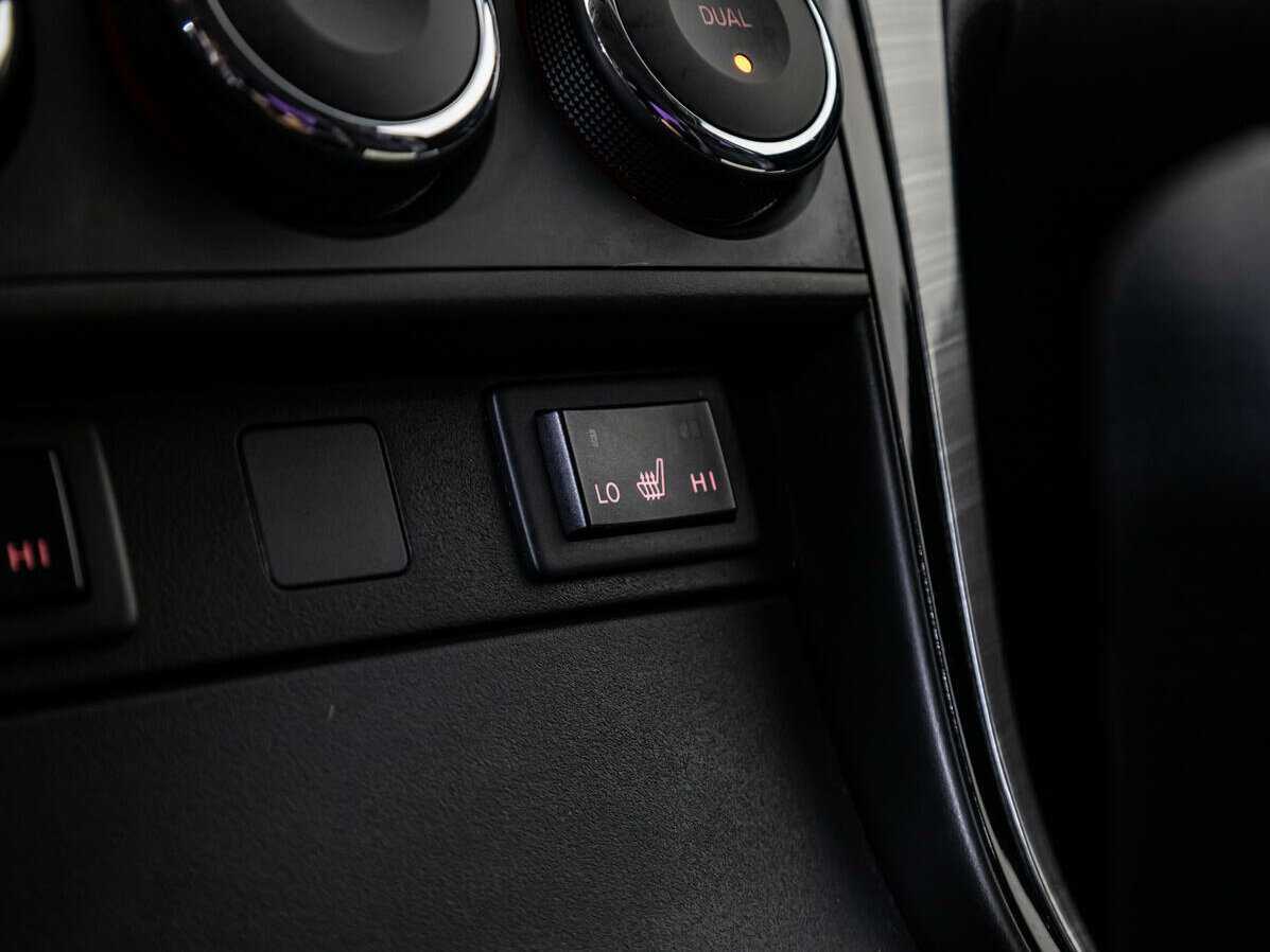 Mazda 6 с пробегом — 2011 год. Фото: #17