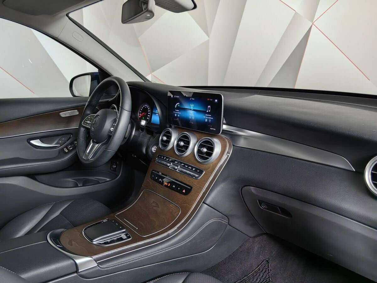 Mercedes-Benz GLC с пробегом — 2019 год. Фото: #8