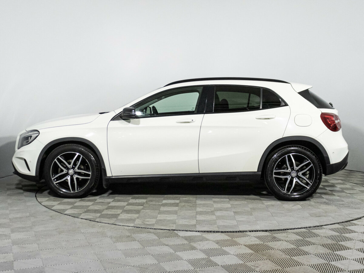Mercedes-Benz GLA с пробегом — 2014 год. Фото: #7
