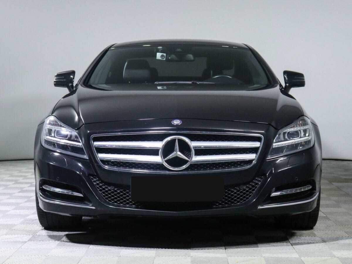 Mercedes-Benz CLS с пробегом — 2012 год. Фото: #1