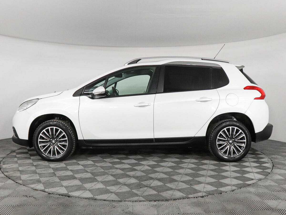 Peugeot 2008 с пробегом — 2014 год. Фото: #7