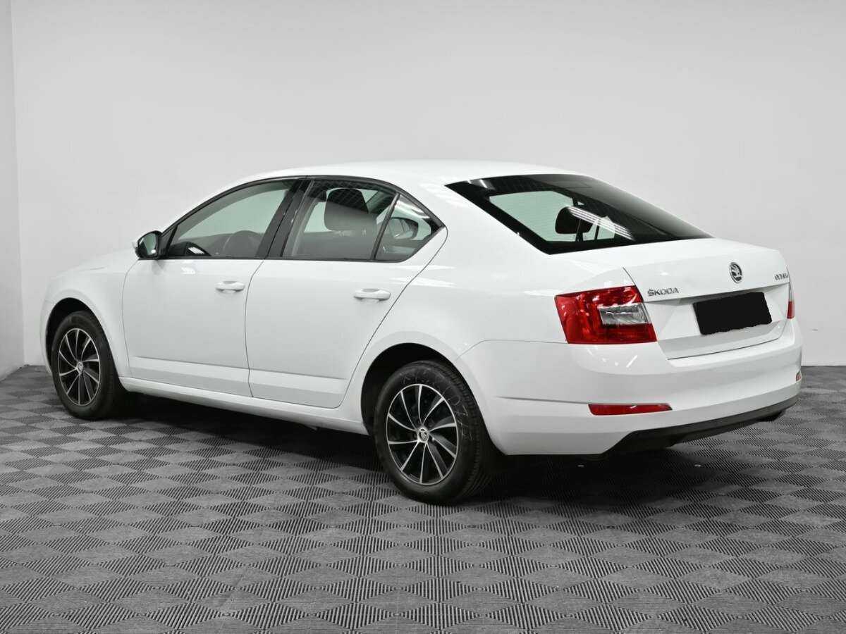 Skoda Octavia с пробегом — 2016 год. Фото: #3