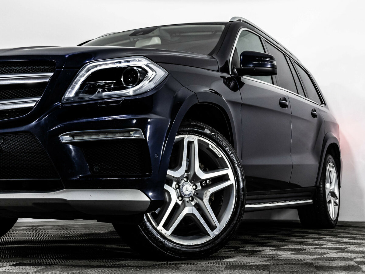 Mercedes-Benz GL-Класс с пробегом — 2014 год. Фото: #1