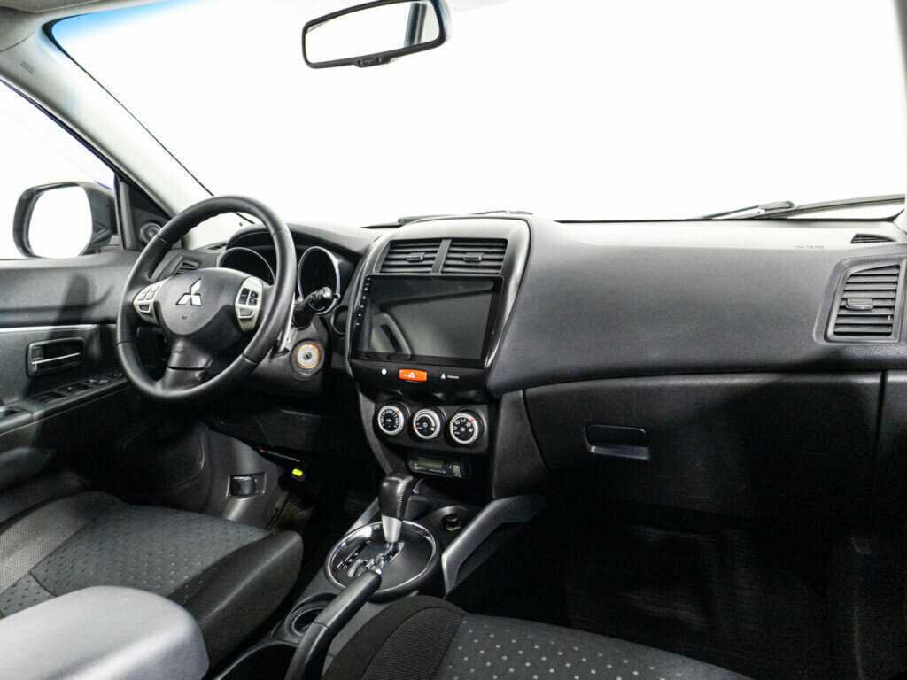 Mitsubishi ASX с пробегом — 2012 год. Фото: #8