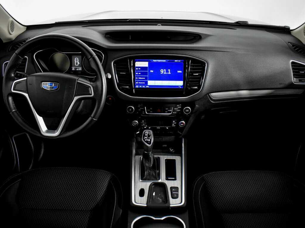 Geely Emgrand X7 с пробегом — 2019 год. Фото: #12