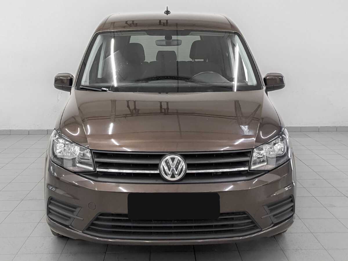 Volkswagen Caddy с пробегом — 2018 год. Фото: #1