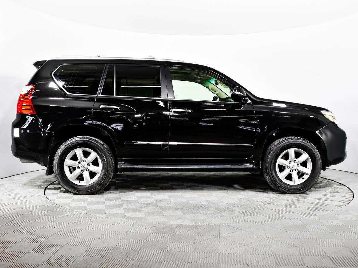 Lexus GX с пробегом — 2011 год. Фото: #3