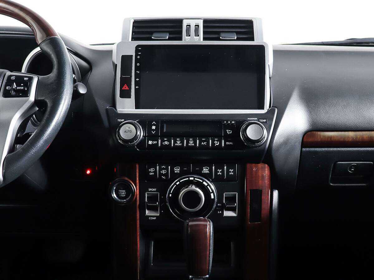Toyota Land Cruiser Prado с пробегом — 2014 год. Фото: #10