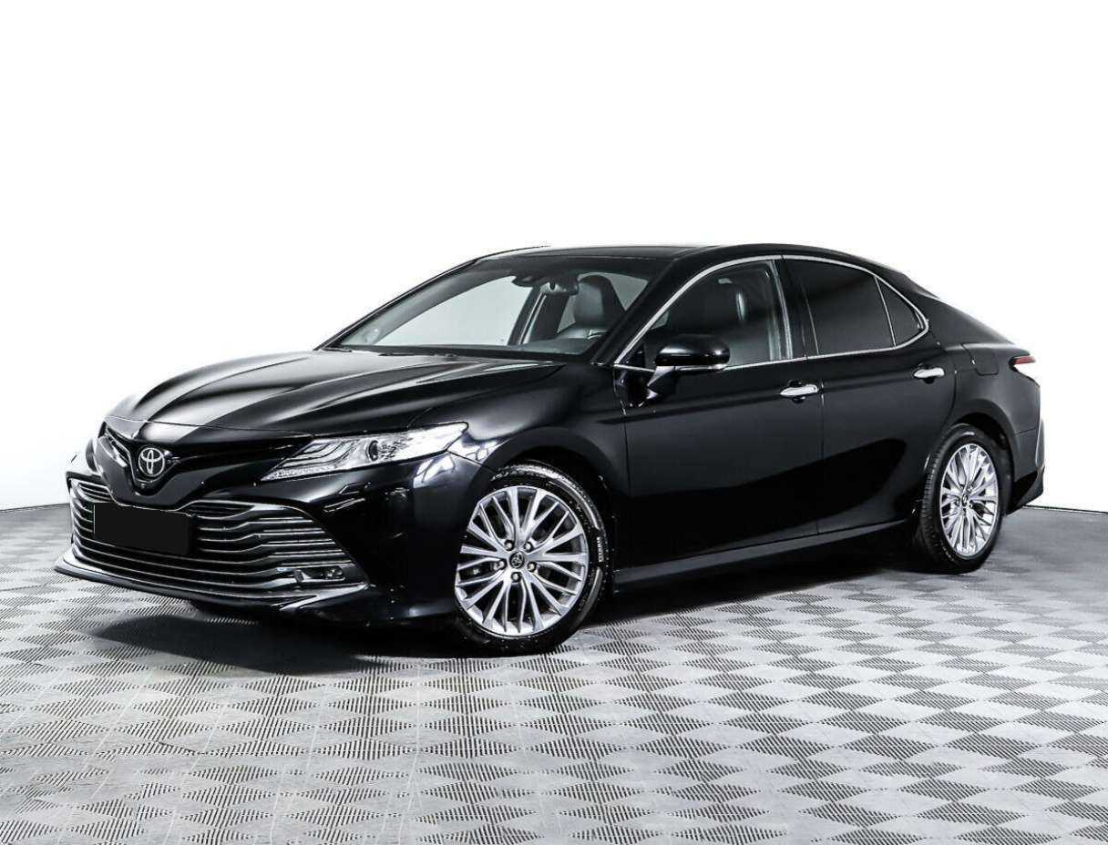 Toyota Camry с пробегом — 2019 год. Посмотреть фото