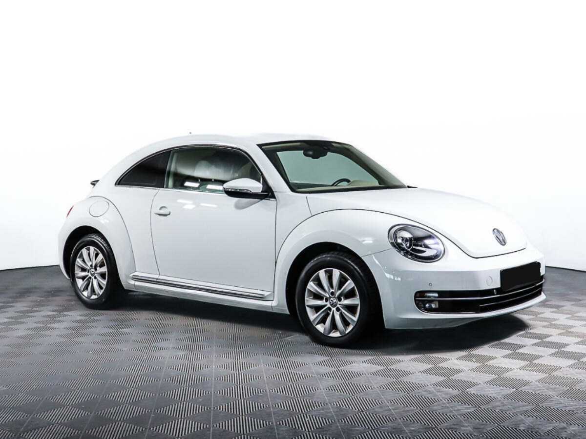 Volkswagen Beetle с пробегом — 2014 год. Фото: #2