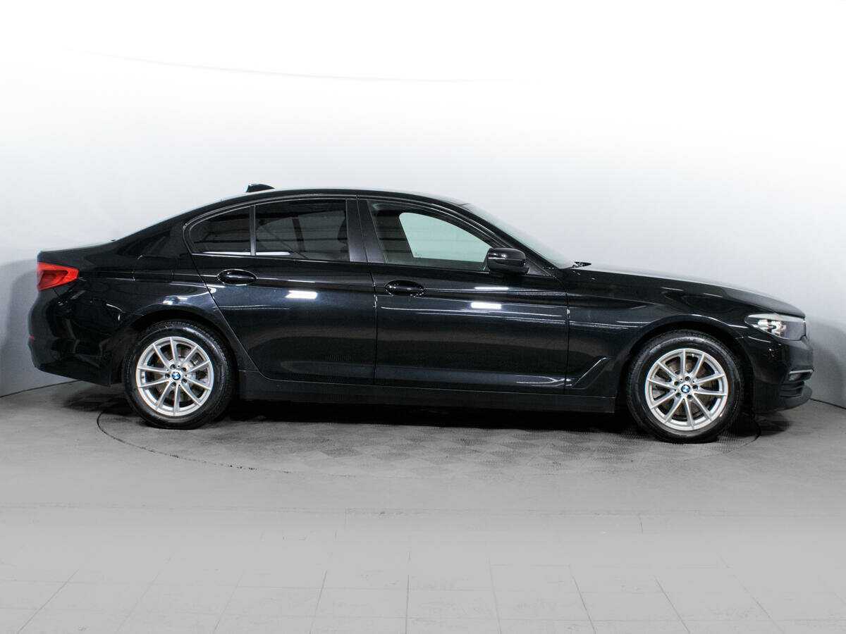 BMW 5 серии с пробегом — 2019 год. Фото: #3
