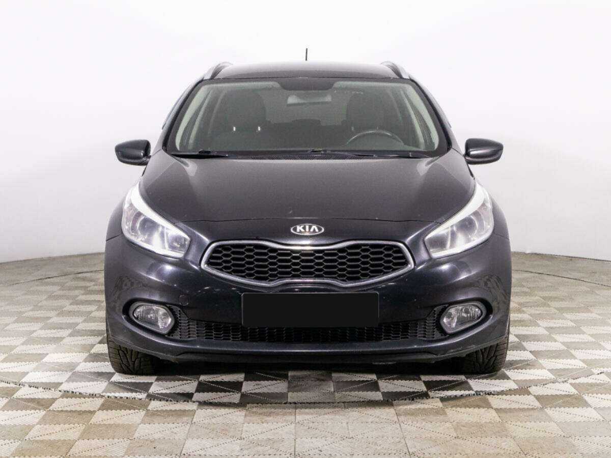 Kia Ceed с пробегом — 2012 год. Фото: #1