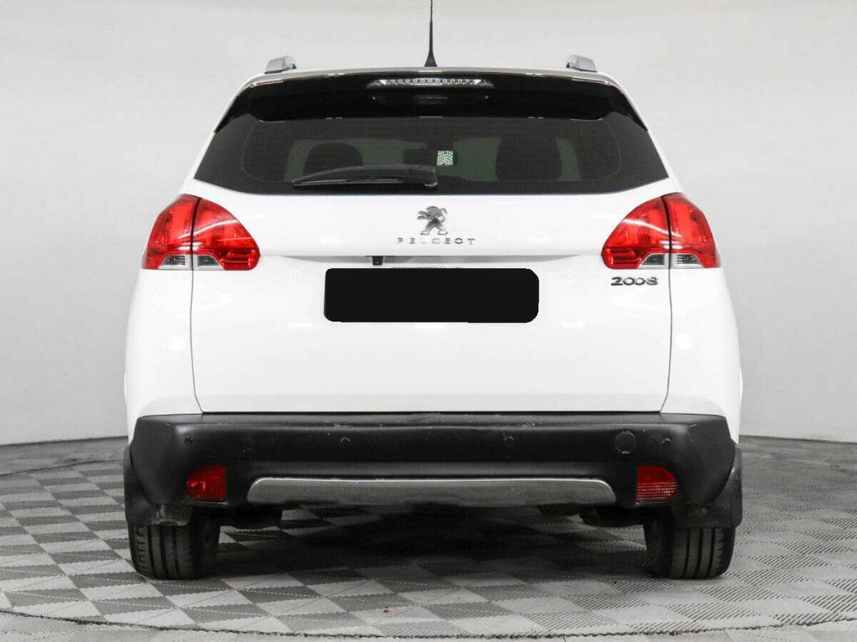 Peugeot 2008 с пробегом — 2014 год. Фото: #5