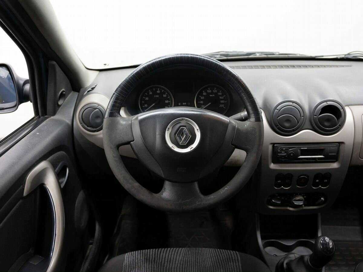 Renault Logan с пробегом — 2010 год. Фото: #14