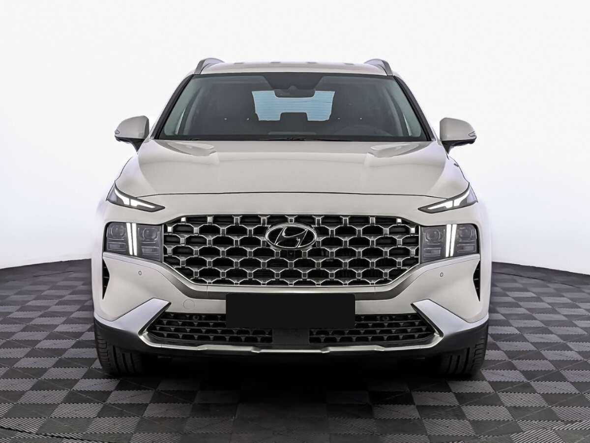 Hyundai Santa Fe с пробегом — 2022 год. Фото: #1