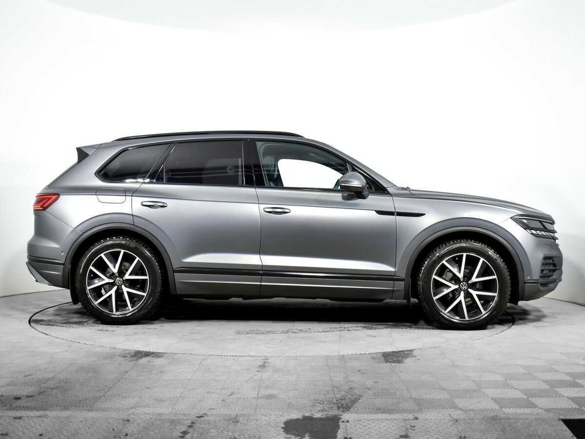 Volkswagen Touareg с пробегом — 2021 год. Фото: #3