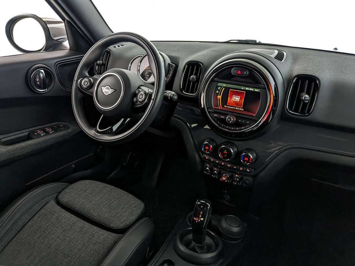 Mini Countryman с пробегом — 2020 год. Фото: #20