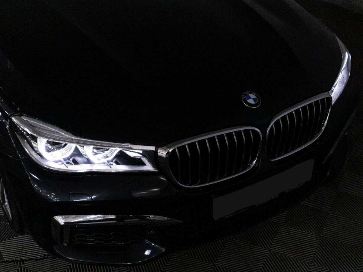 BMW 7 серии с пробегом — 2018 год. Фото: #35
