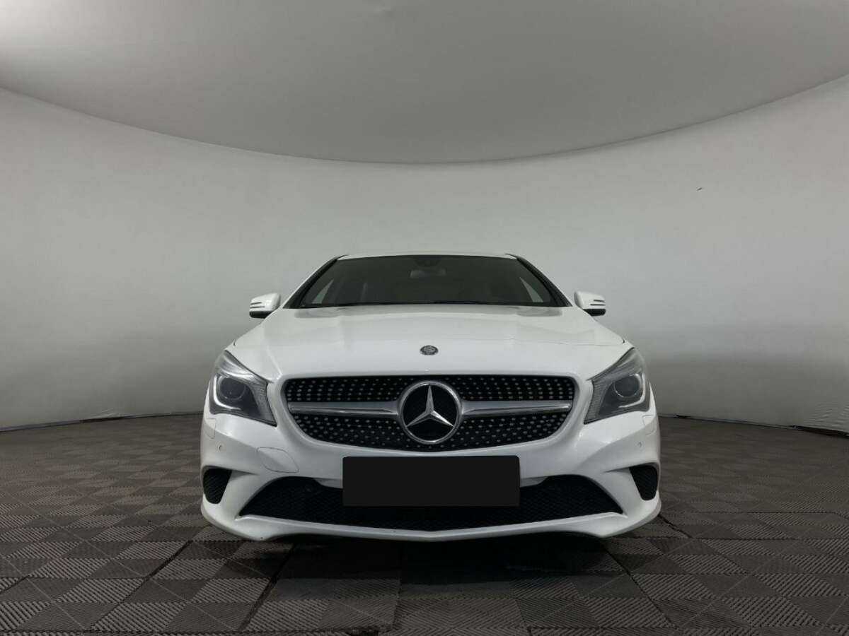 Mercedes-Benz CLA с пробегом — 2014 год. Фото: #1