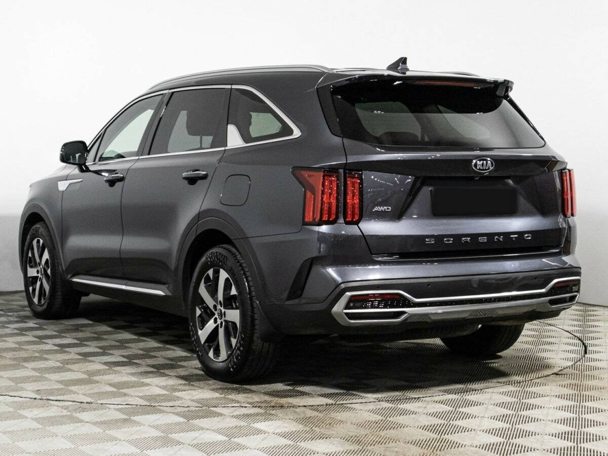 Kia Sorento с пробегом — 2021 год. Фото: #6