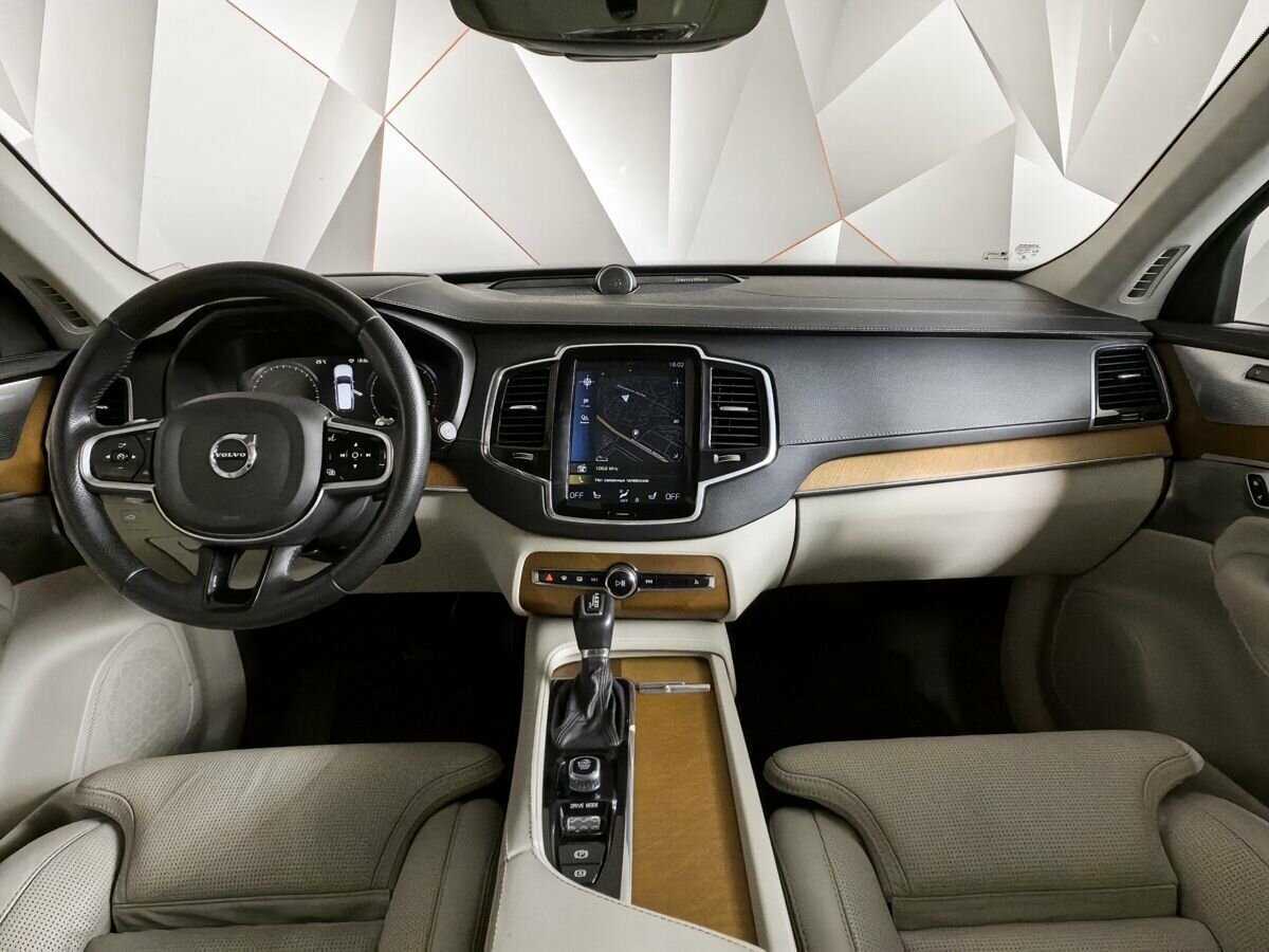 Volvo XC90 с пробегом — 2018 год. Фото: #9