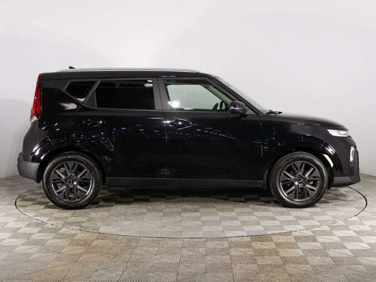 Kia Soul с пробегом — 2021 год. Фото: #3