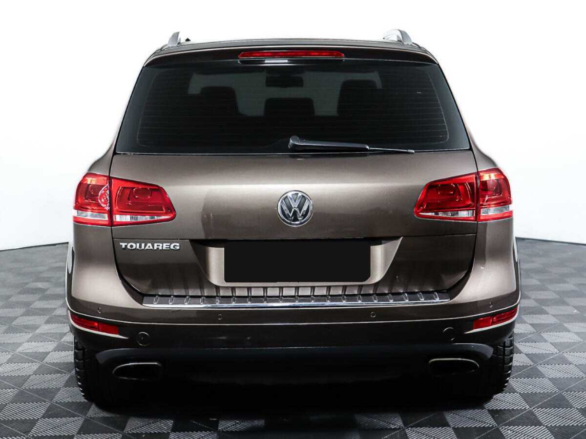 Volkswagen Touareg с пробегом — 2011 год. Фото: #5