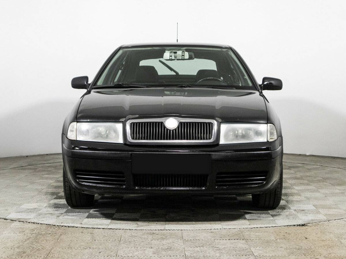 Skoda Octavia с пробегом — 2006 год. Фото: #1