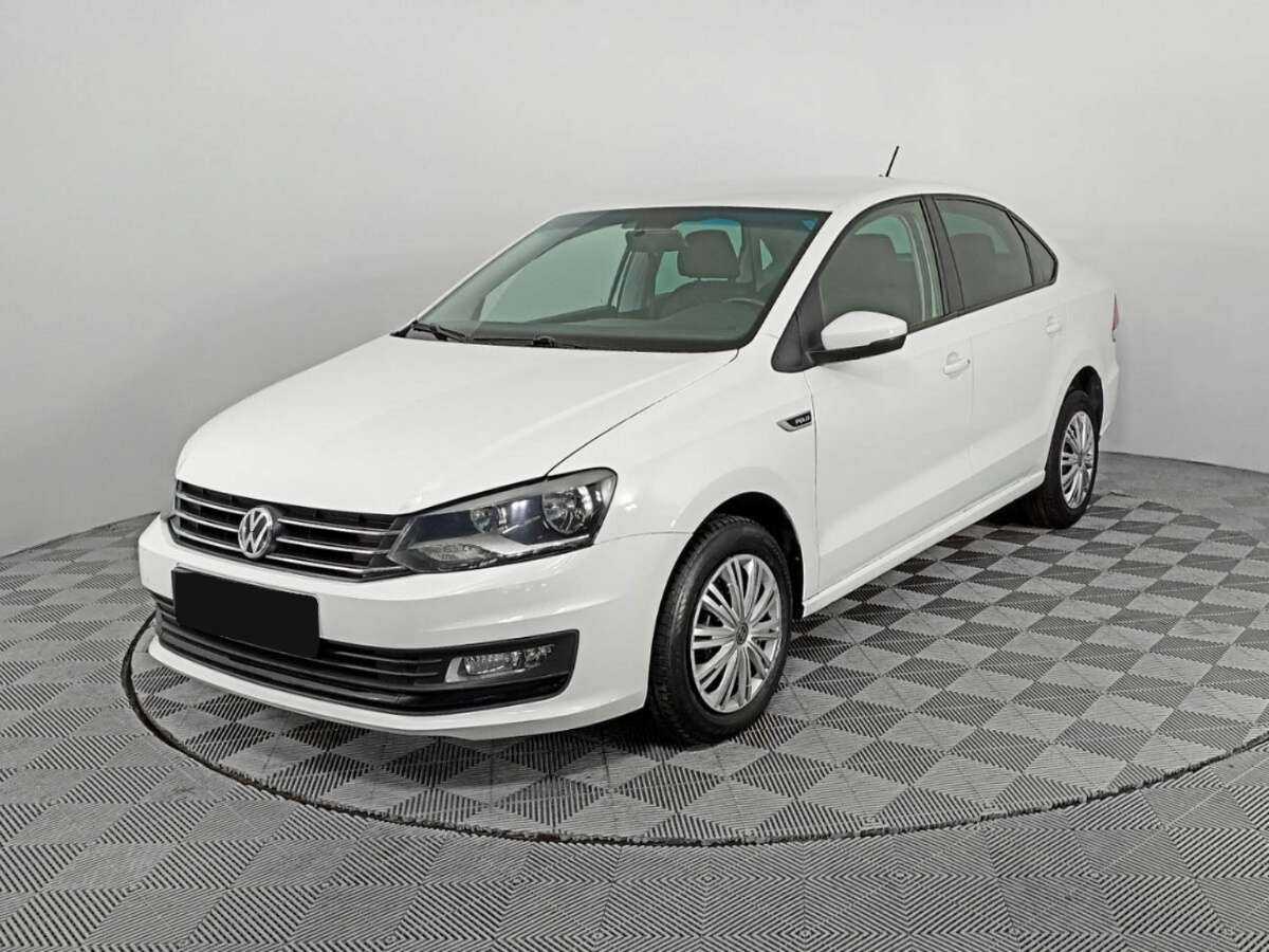 Volkswagen Polo с пробегом — 2018 год. Посмотреть фото