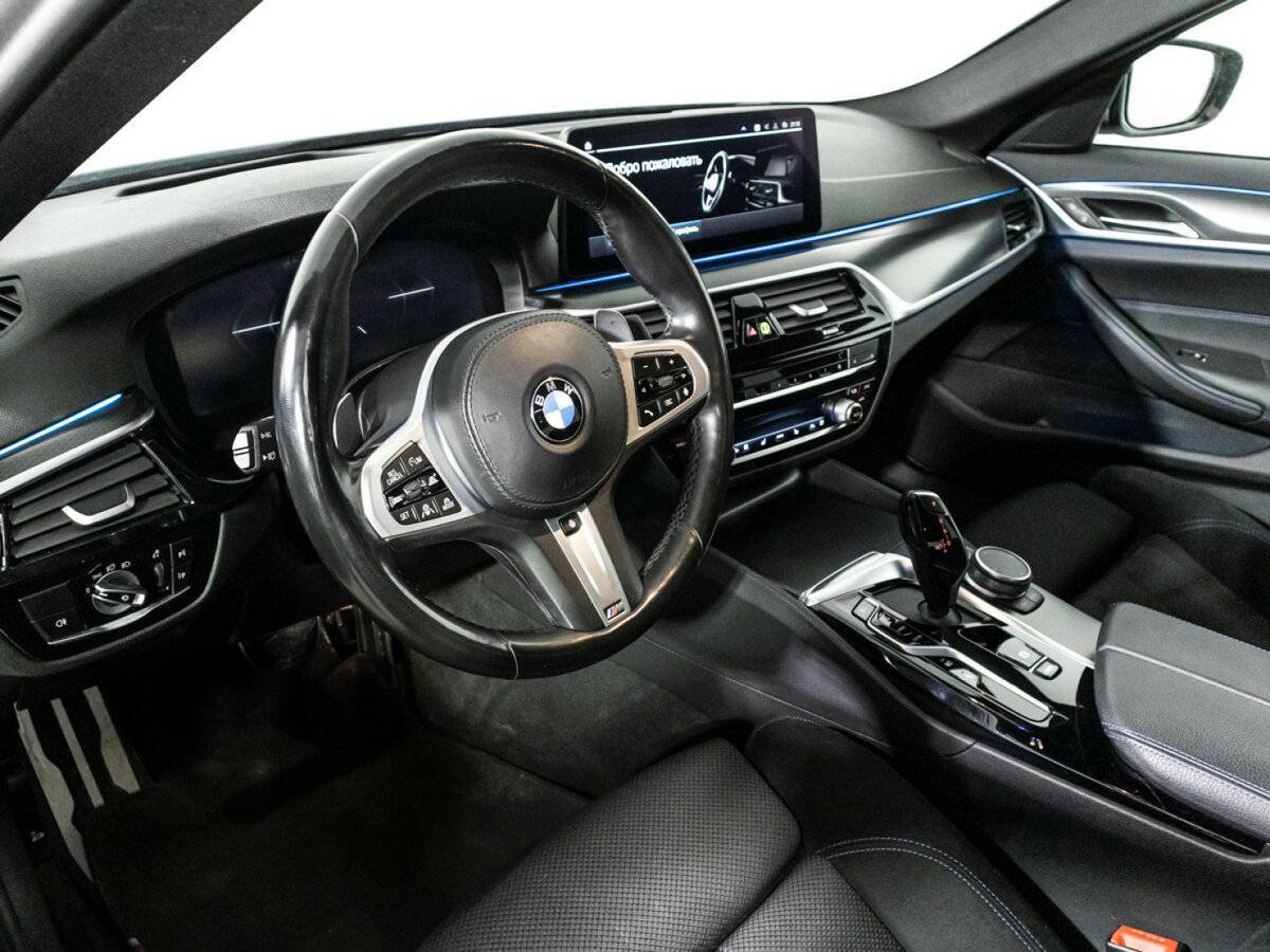 BMW 5 серии с пробегом — 2020 год. Фото: #10
