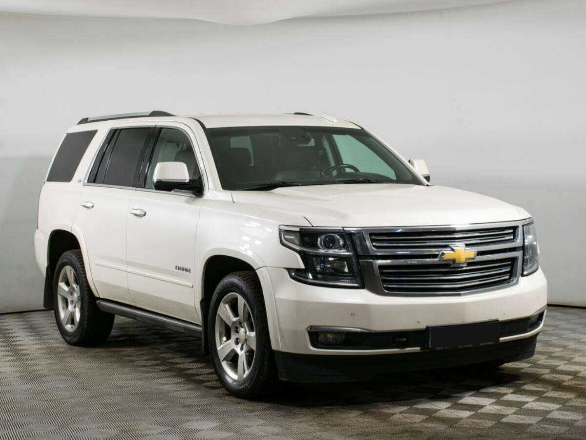 Chevrolet Tahoe с пробегом — 2016 год. Фото: #2