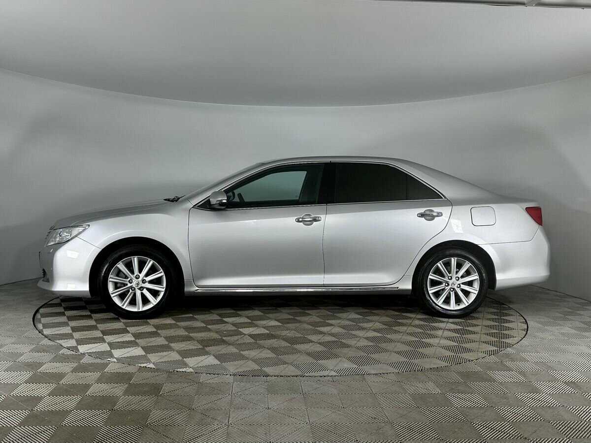 Toyota Camry с пробегом — 2014 год. Фото: #5