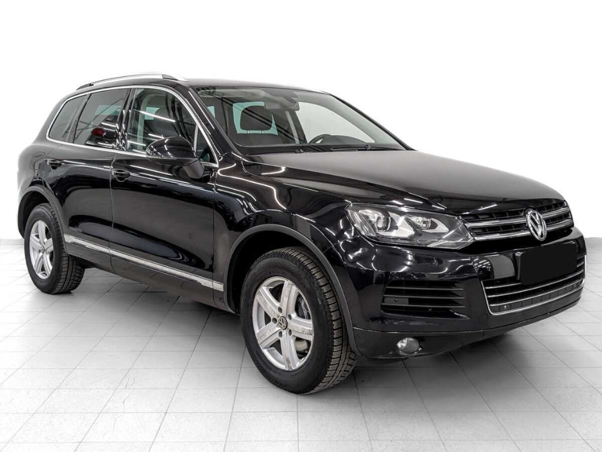 Volkswagen Touareg с пробегом — 2013 год. Фото: #2