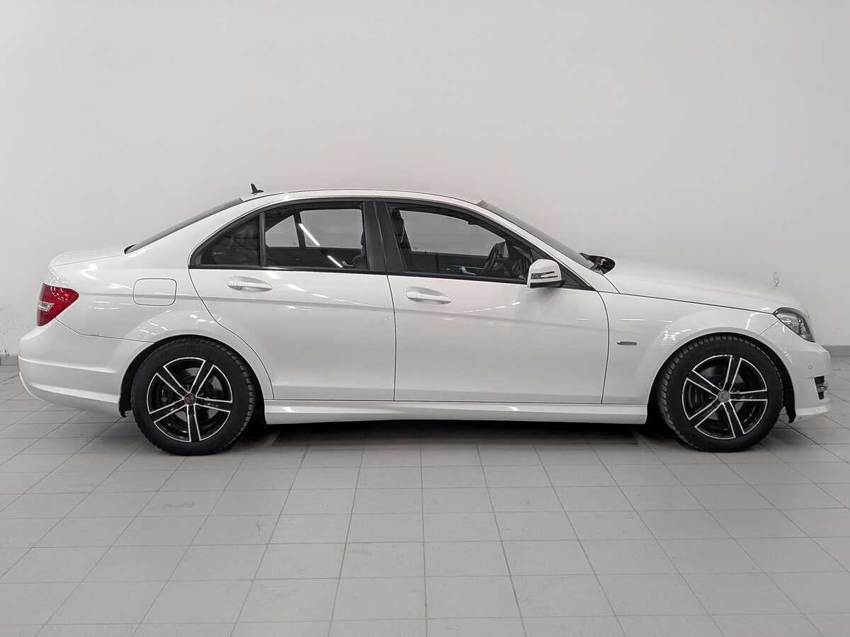 Mercedes-Benz C-Класс с пробегом — 2012 год. Фото: #3