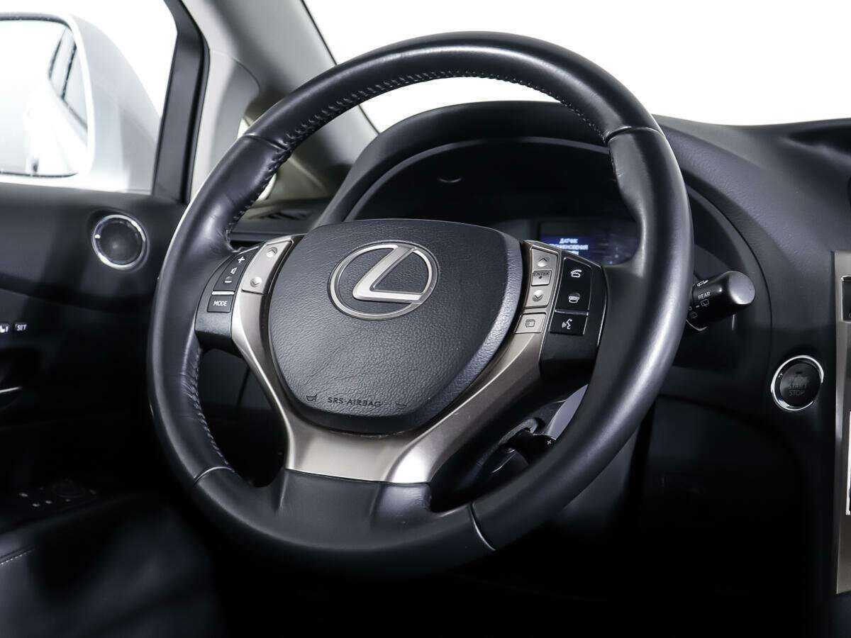 Lexus RX с пробегом — 2013 год. Фото: #14