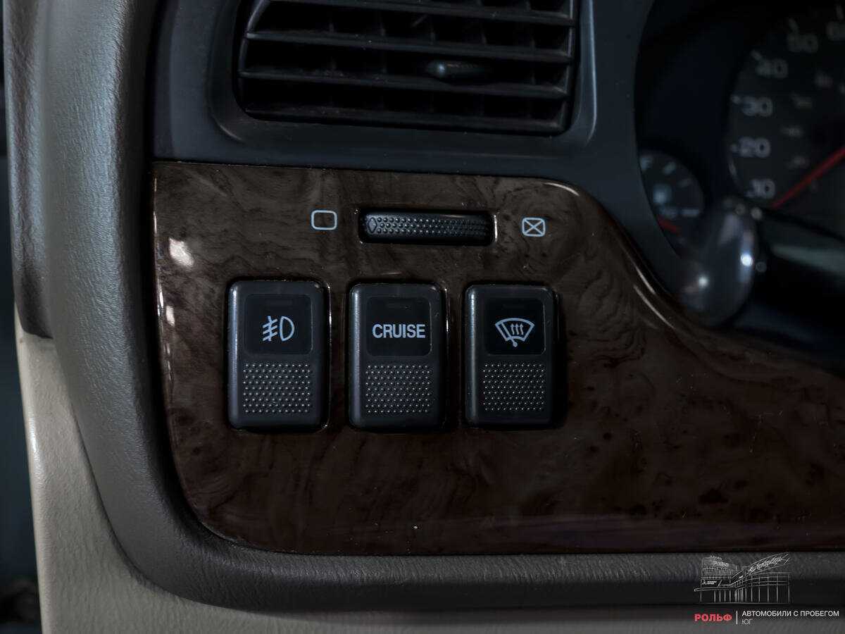 Subaru Legacy с пробегом — 2002 год. Фото: #11