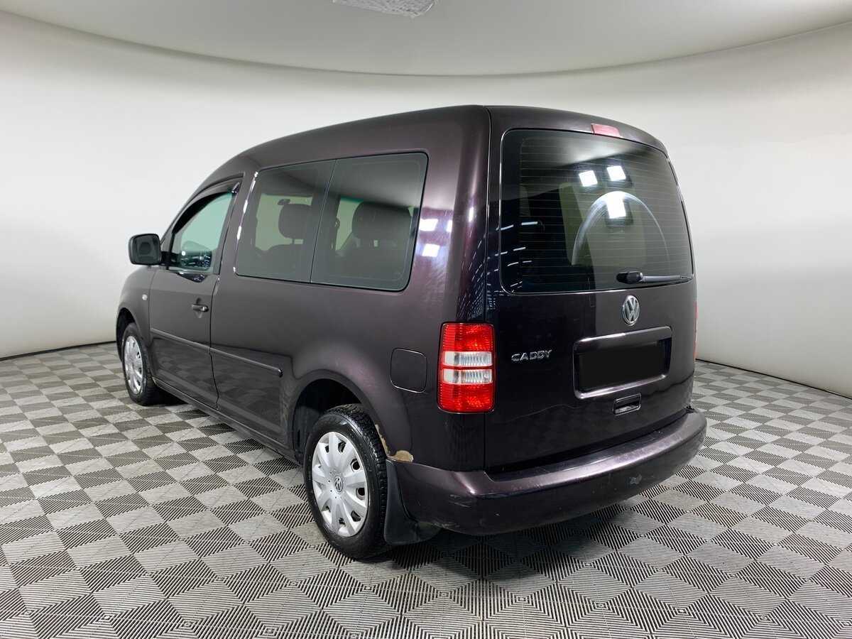 Volkswagen Caddy с пробегом — 2012 год. Фото: #6