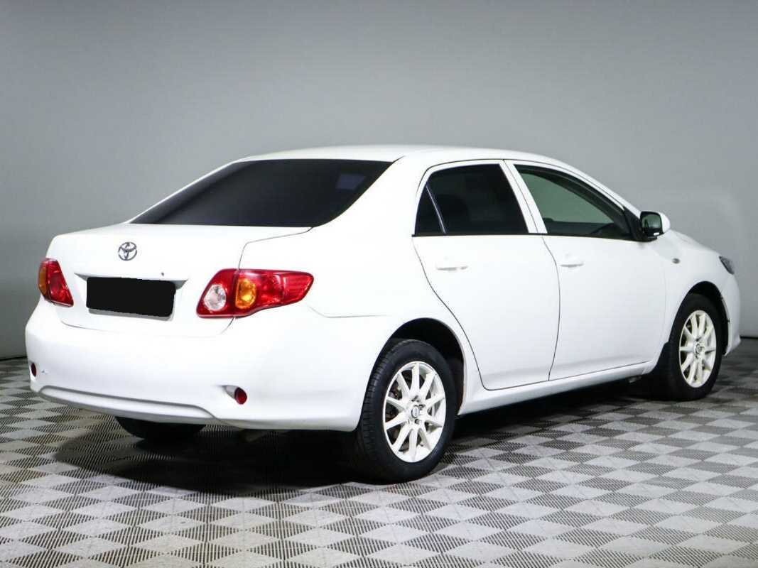 Toyota Corolla с пробегом — 2007 год. Фото: #4